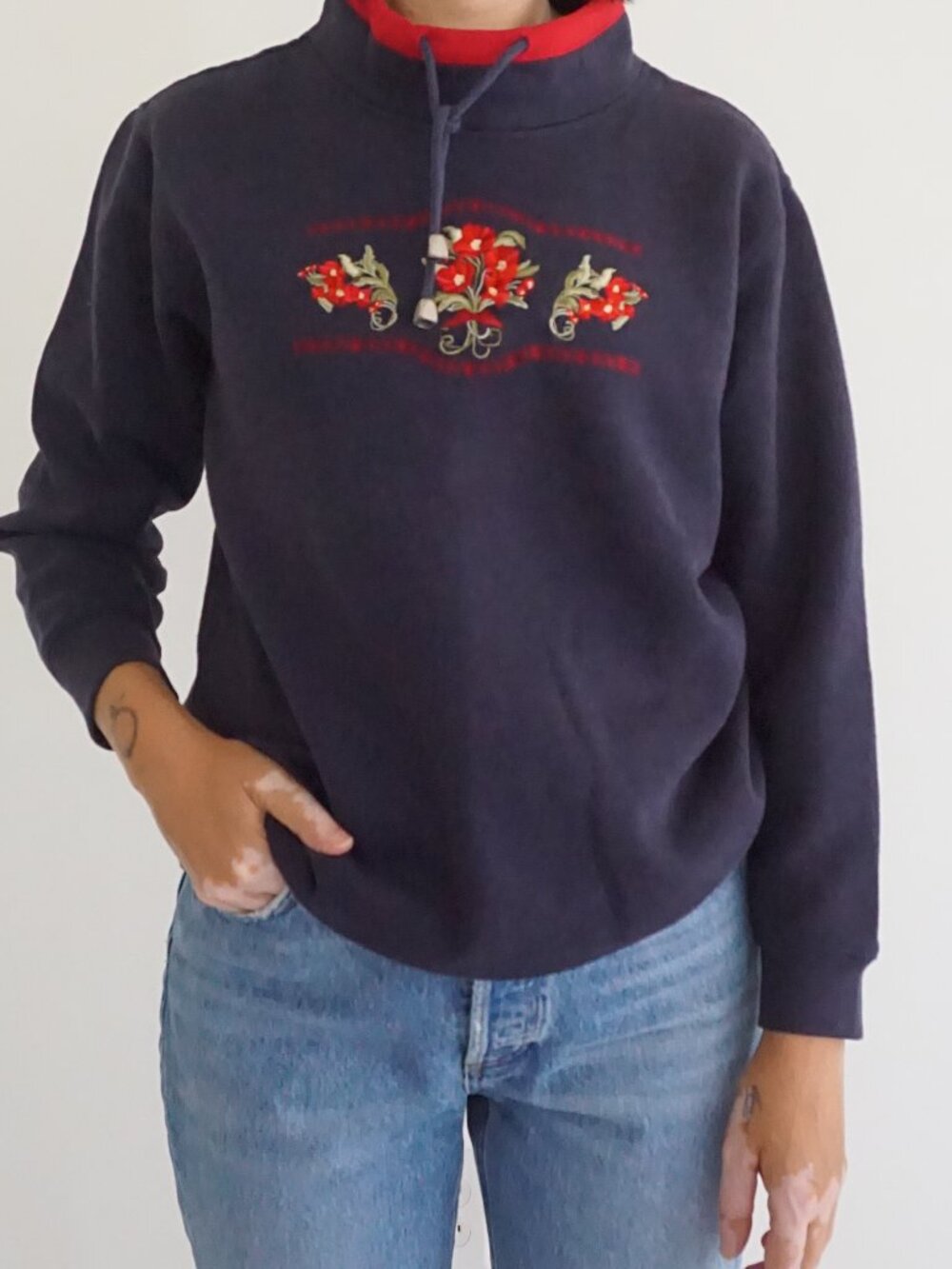 Vintage Jennifer Moore Navy Blue Red Poppy Floral 3D Embroidered Sweater S